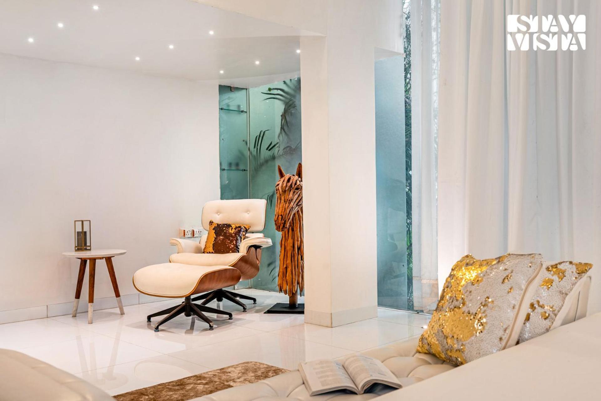 The Crystal Hall India'S Only All Glass Villa Bangalore Exterior photo